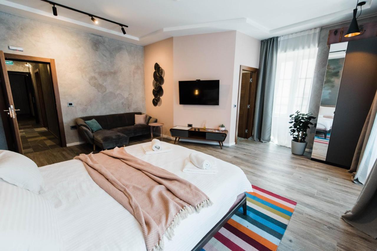 Square 19-Boutique Hotel Novi Sad Exterior photo